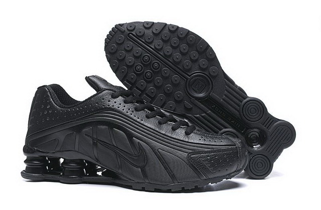 Nike Shox R4 01